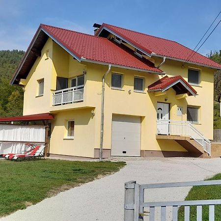 Вилла Kuca Za Odmor Plivska Jezera Яйце Экстерьер фото
