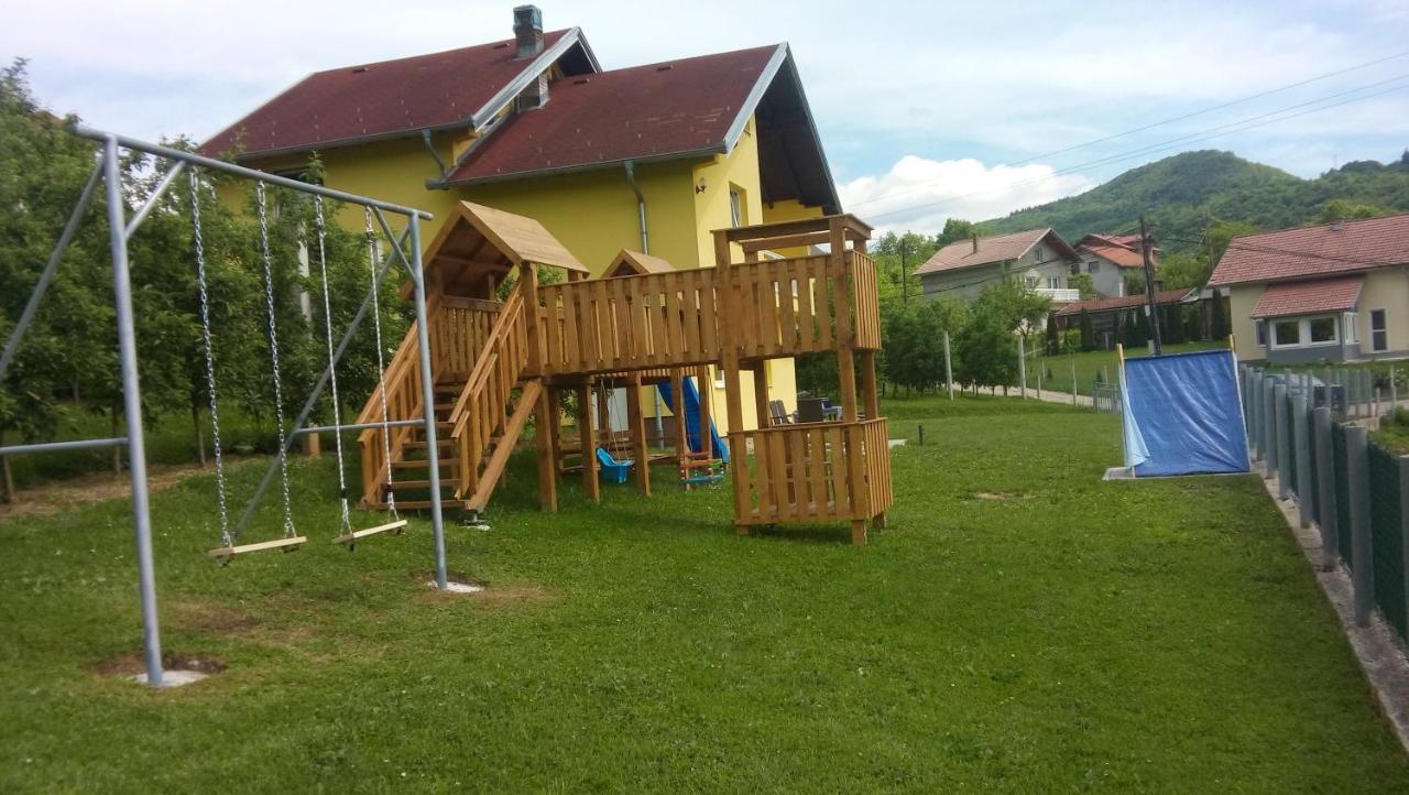 Вилла Kuca Za Odmor Plivska Jezera Яйце Экстерьер фото